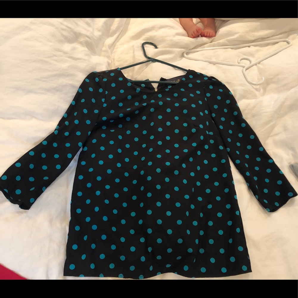 Black with turquoise polka dots 3/4 sleeve top